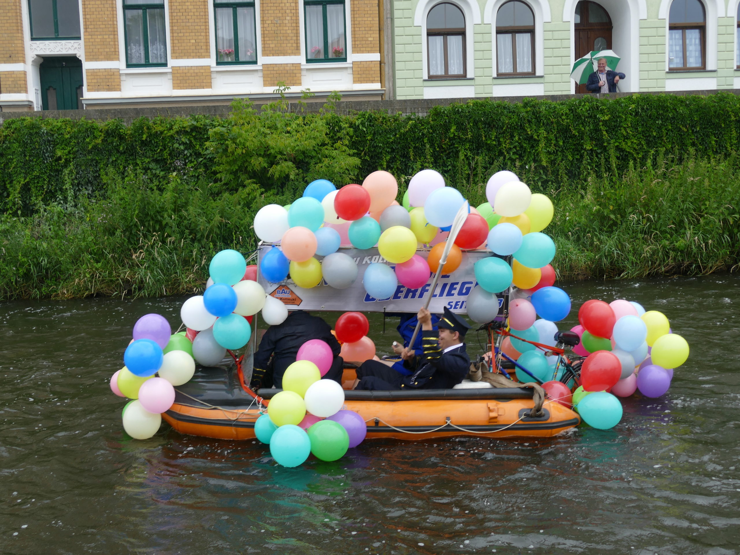 You are currently viewing Vogtlandspiegel: KanuFunRegatta mit Wasserspielen von oben und unten